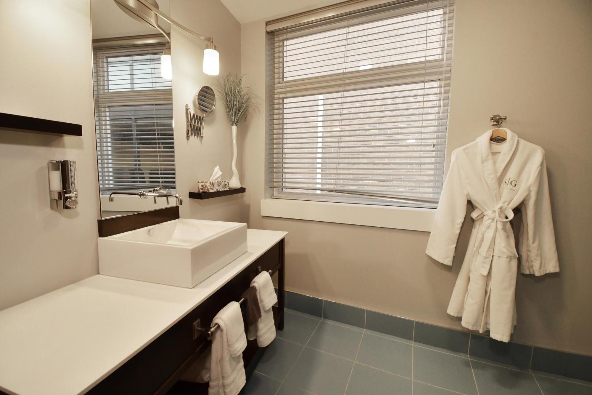 St James Gate By Bower Boutique Hotels Moncton Habitación foto